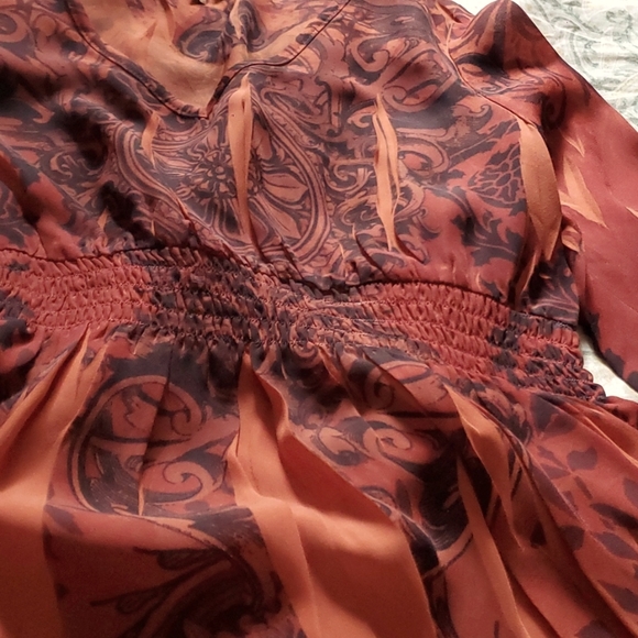 🌹Stunning tunic - Picture 4 of 5